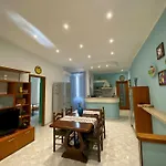 아파트 Biddizzi
